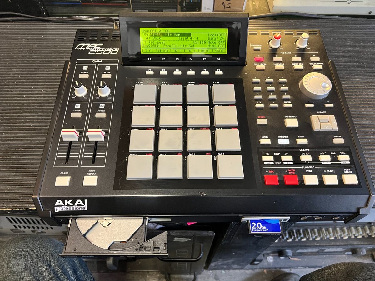Akai MPC2500